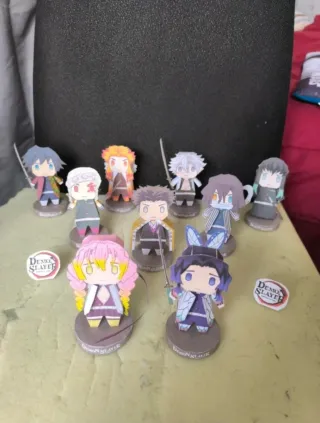 Figuras Guardianes de la Noche de Papel