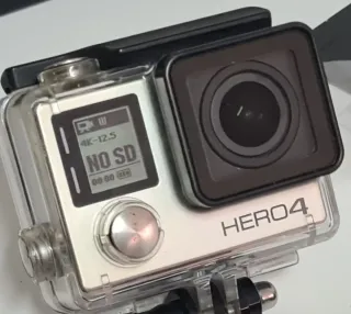 GoPro (4K) Hero4 con schermo touch + accessori