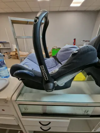 Pack Maxi-Cosi: Silla de paseo+ Bolso+Capazo