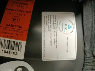 Silla coche Grupo 0 ISOFIX Römer Baby Safe.