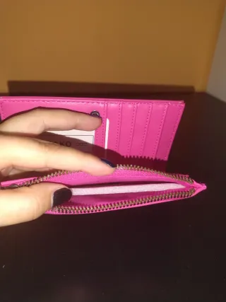 Cartera fucsia Misako
