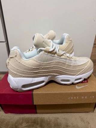 Nike Air Max x Levi's Beige/Blanco