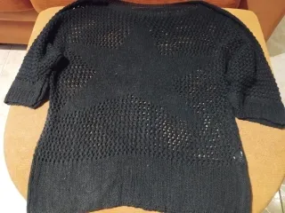 Jersey de punto negro calado