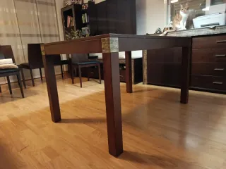 Mesa de comedor de madera extensible