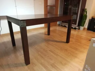 Mesa de comedor de madera extensible