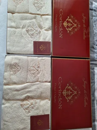 2 Juegos de Toallas Corindón Beige y Dorado