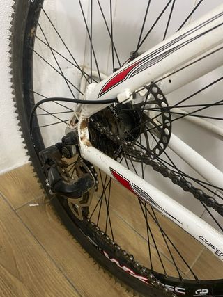 Bicicleta Moma GTT Blanca