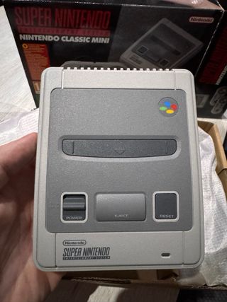 Super Nintendo Classic Mini SNES