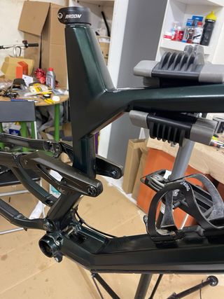 Cuadro Bicicleta Enduro doble susp RADON Carbono.