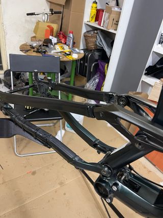 Cuadro Bicicleta Enduro doble susp RADON Carbono.