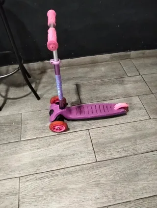 Patinete 3 ruedas infantil rosa y triciclo los 2