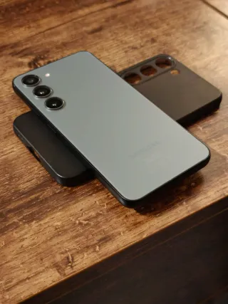 Samsung Galaxy S23 256GB Gris exclus + Pack extras