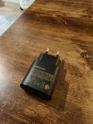 Samsung Galaxy S23 256GB Gris exclus + Pack extras