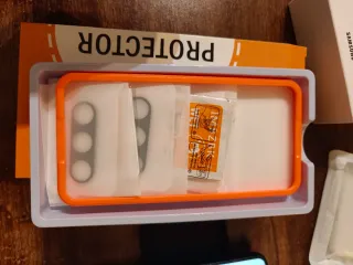 Samsung Galaxy S23 256GB Gris exclus + Pack extras