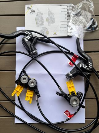 Frenos Magura MT5 E-Stop.