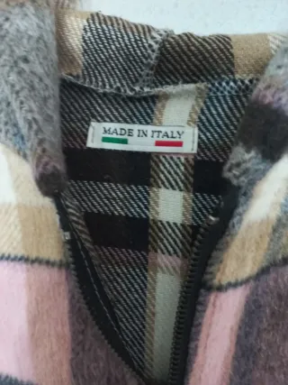 Abrigo cuadros mujer solo puesto una vez