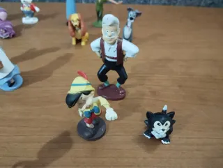 43 FIGURAS DISNEY VARIADAS !!