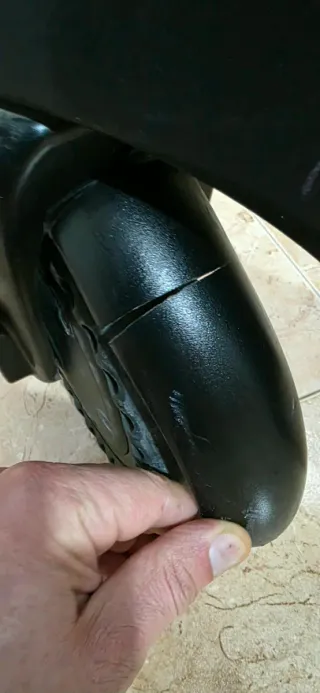 Patinete Eléctrico Cecotec Bongo Serie A