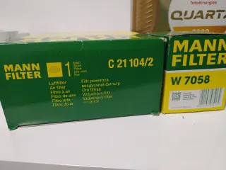 Aceite TotalEnergies Quartz 5W-40 y filtros Mann