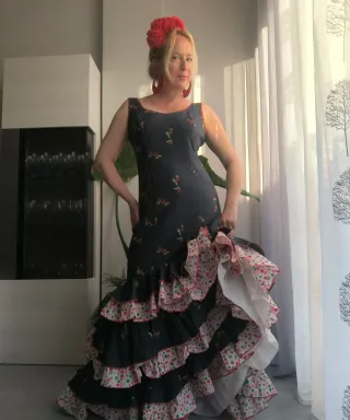 Vestido Flamenca Azul con Flores Rojas
