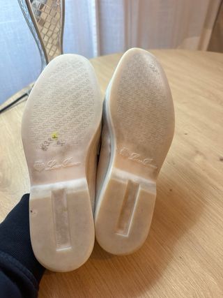 Mocasines beige ante con detalle de flecos