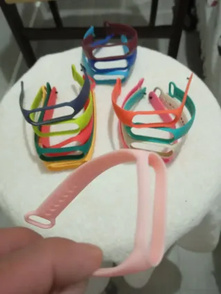 Brazaletes para niña multicolor