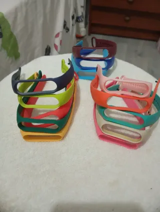 Brazaletes para niña multicolor