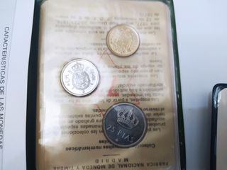 LOTE 3 CARTERAS FNMT 1975 *1976*1977*1979