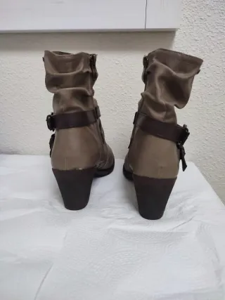 Botines Mustang Talla 39