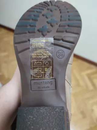 Botines Mustang Talla 39