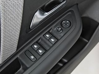 Citroën C4 BlueHDi 130 S&S EAT8 Plus