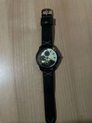 Reloj Calvin Klein Negro y Dorado