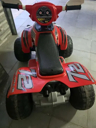 Quad para niños electrico Brutalete  14 v poco uso