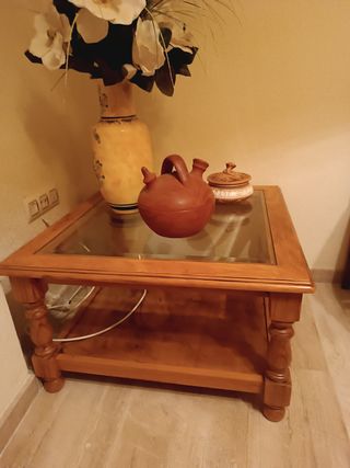Mesa baja madera y cristal