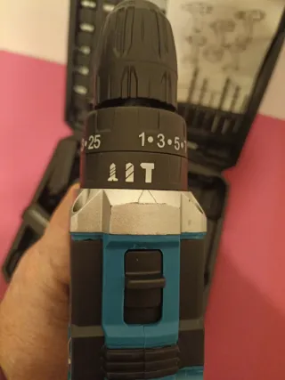 Taladro Atornillador Percutor Batería 21V