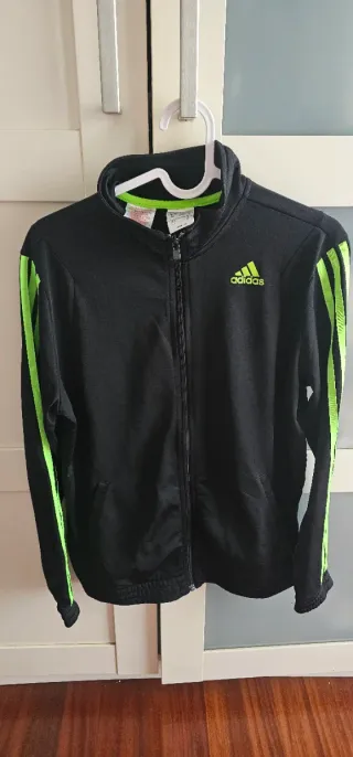 Sudadera Adidas Negra y Verde