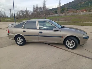 Opel Vectra 1998