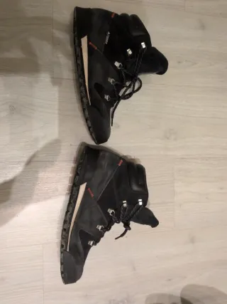 Botas Adidas Terrex Negras y Grises