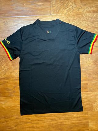 Camiseta corta de futbol del ajax bob marley negra