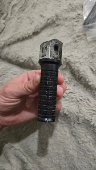 Estriberas Yamaha Delanteras