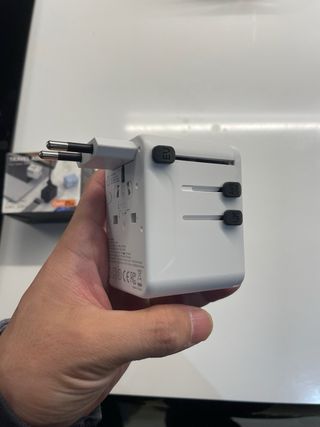 Adaptador de Viaje Universal GaN 25W
