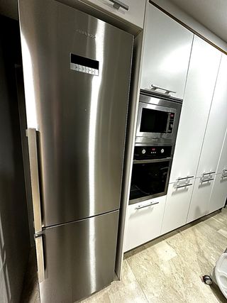 Frigorífico Combi Grundig