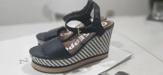 Cuñas Gioseppo negras