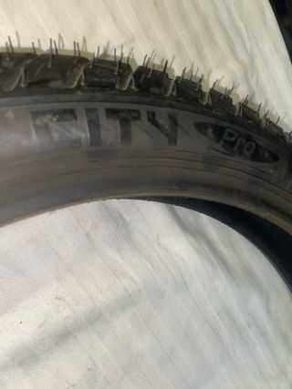 Neumático MICHELIN 2.75 x 18 CITY PRO