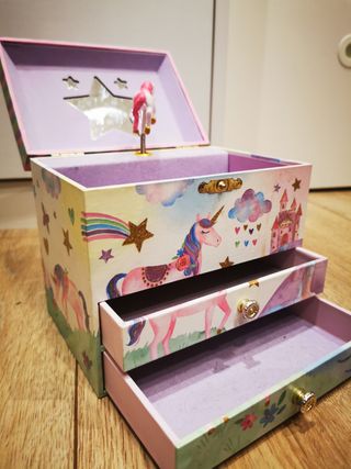 Caja de música unicornio