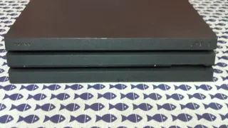 PlayStation 4 PRO Negra. Castellón o Valencia.