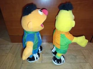 Epi y Blas Muñecos Futbol 2003