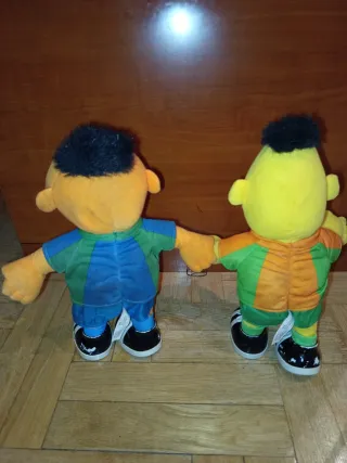 Epi y Blas Muñecos Futbol 2003