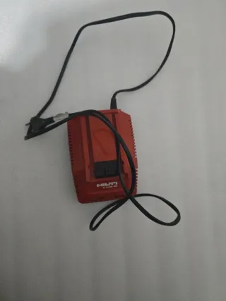 CARGADOR HILTI C 4/36-90