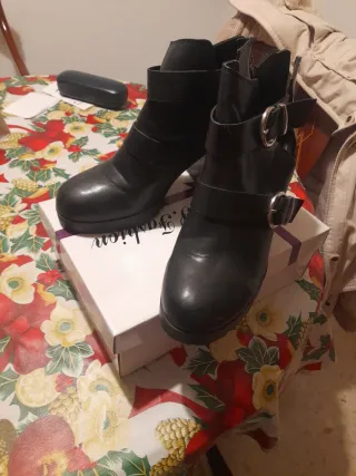 Botines Tacón Alto Mujer Hebillas Negro